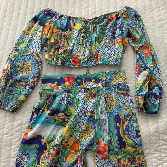 Luli Fama Amafi crop top and high waisted shorts new with tags - Picture 11 of 11